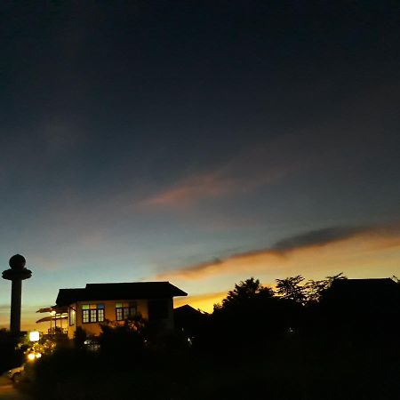 Baantung Homestay Mukdahan Bagian luar foto