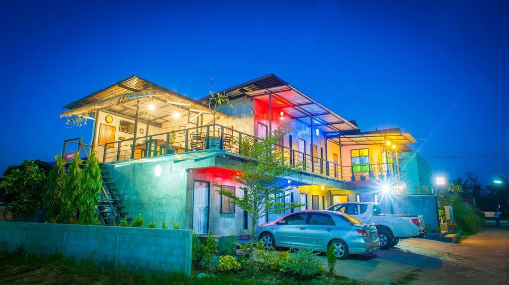 Baantung Homestay Mukdahan Bagian luar foto