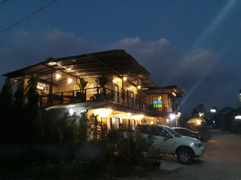 Baantung Homestay Mukdahan Bagian luar foto