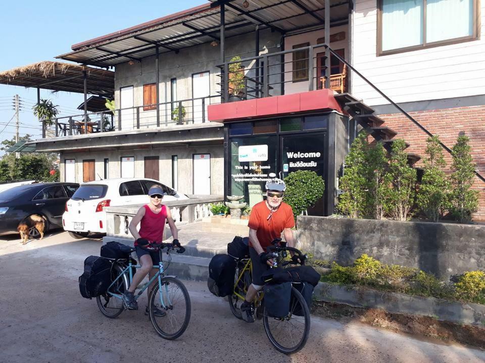 Baantung Homestay Mukdahan Bagian luar foto